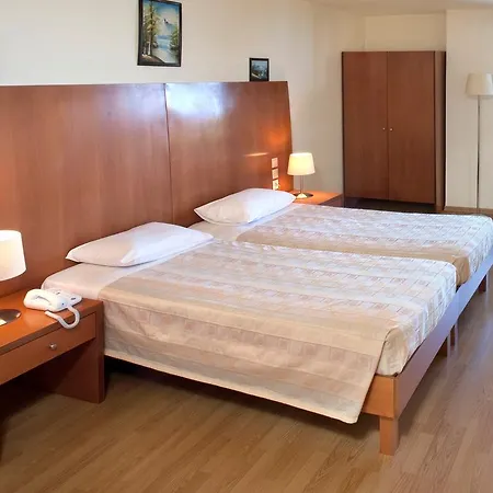 Golden Odyssey 酒店 科林比亚