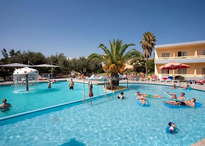 Hotel Golden Odyssey 4*