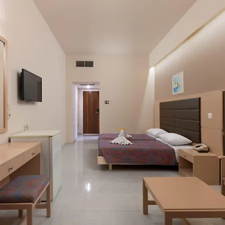 Golden Odyssey ホテル