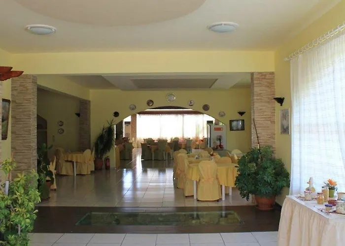 Golden Odyssey Κολύμπια