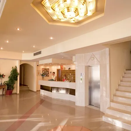 Hotel Golden Odyssey