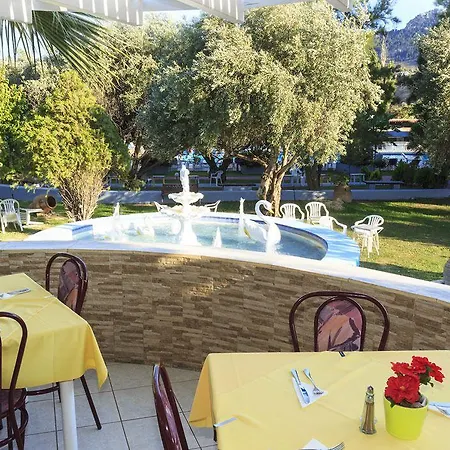 Golden Odyssey 호텔 4*